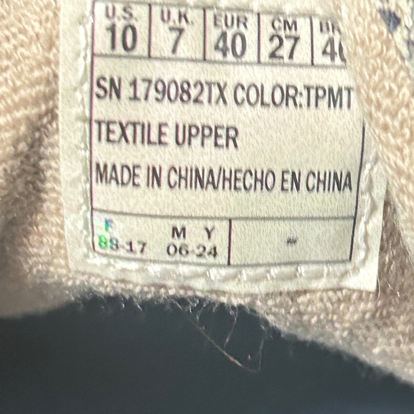 Skechers Women's Multicolor Printed Flats - Picture 9 of 10